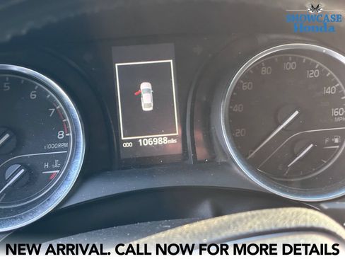 Used 2018 Toyota Camry SE FWD image 10