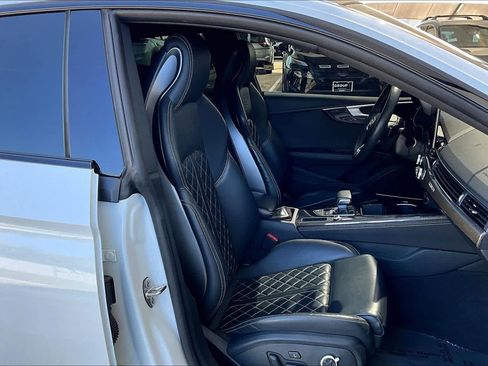 Used 2023 Audi S5 Prestige w/ Prestige Package image 9