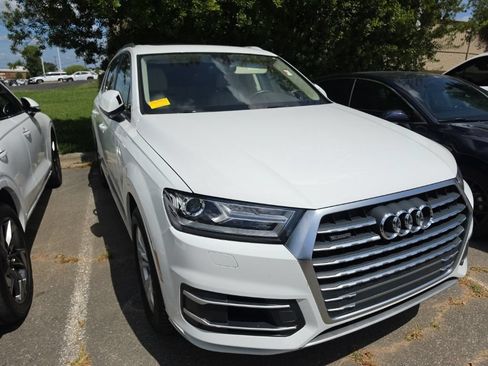 Used 2018 Audi Q7 3.0T Premium Plus AWD/4WD image 2