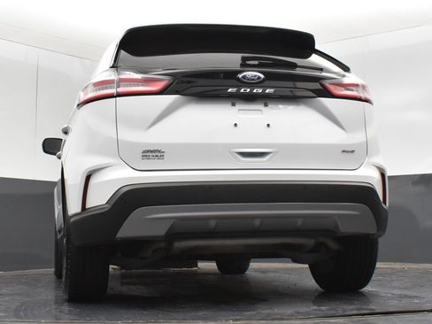 Used 2024 Ford Edge SEL w/ Convenience Package AWD/4WD image 27