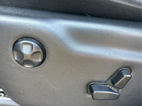 Certified 2020 Jeep Grand Cherokee Altitude image 28