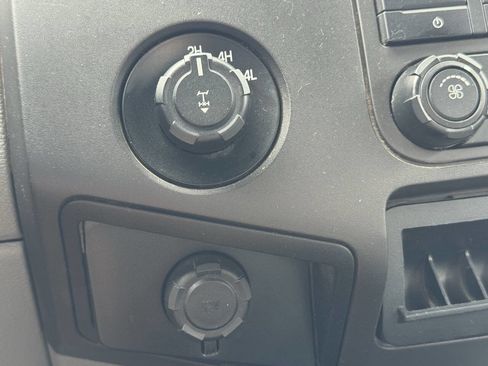 Used 2014 Ford F250 XL w/ XL Value Package AWD/4WD image 28