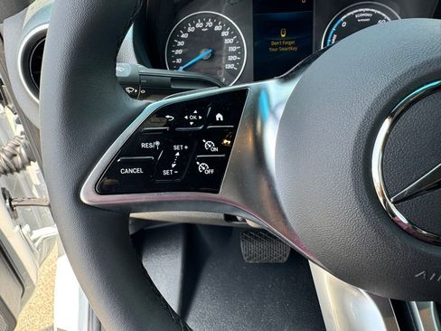 Used 2024 Mercedes-Benz eSprinter 170 Cargo image 21