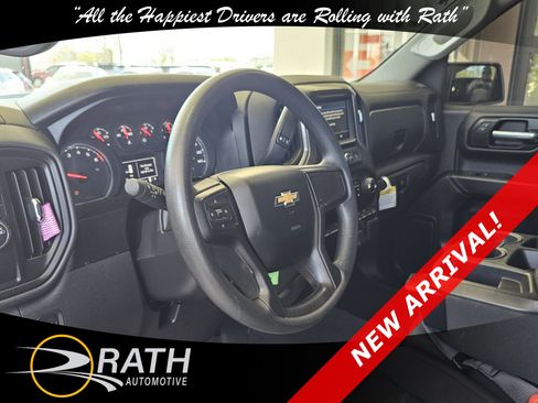 Used 2021 Chevrolet Silverado 1500 Custom image 9