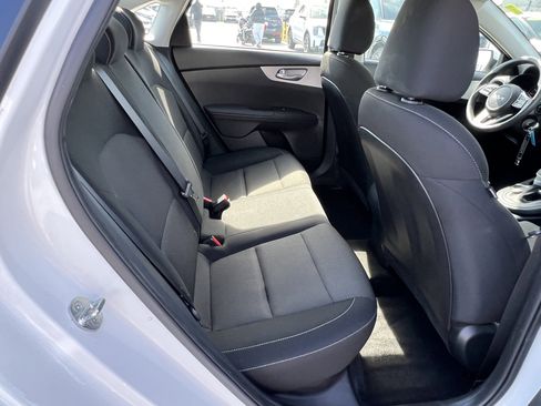 Certified 2023 Kia Forte LXS image 17