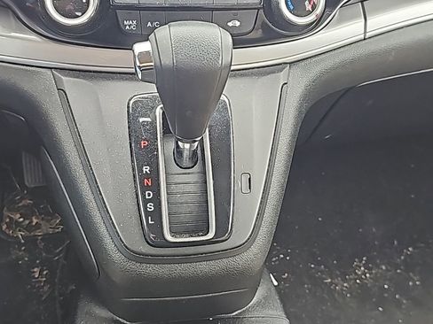 Used 2015 Honda CR-V LX image 7