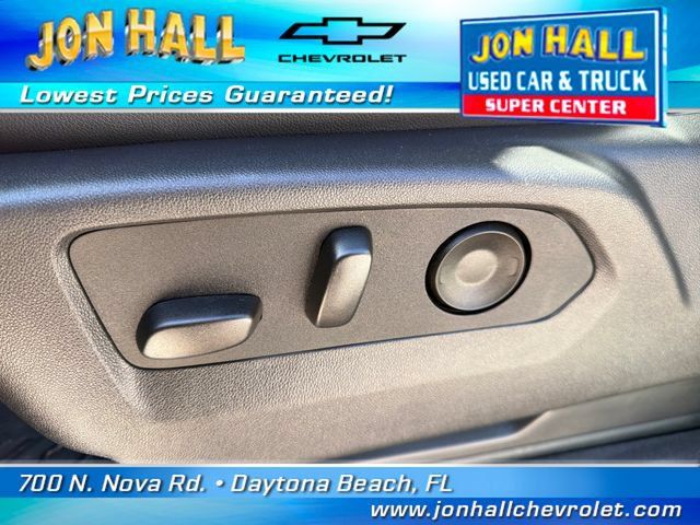 Used 2025 Chevrolet Silverado 1500 LT Trail Boss w/ Convenience Package II AWD/4WD image 20
