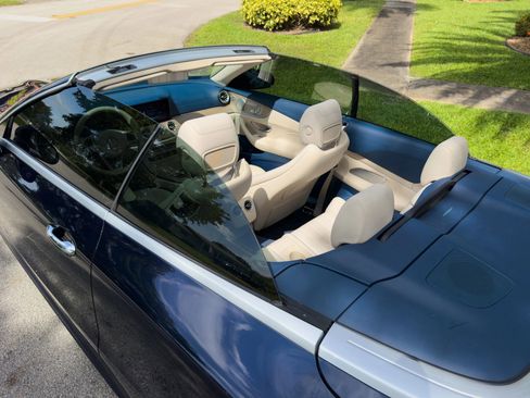 Used 2018 Mercedes-Benz E 400 Cabriolet w/ Premium 2 Package image 18
