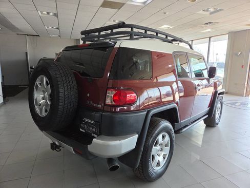 Used 2008 Toyota FJ Cruiser 4WD image 7