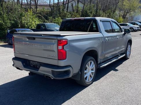 Used 2024 Chevrolet Silverado 1500 High Country w/ High Country Premium Package AWD/4WD image 6