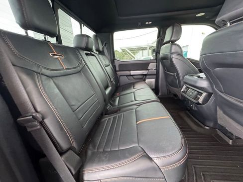 Used 2023 Ford F250 Platinum image 25