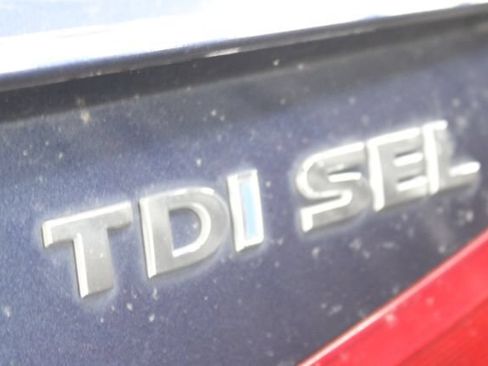 Used 2014 Volkswagen Passat TDI SEL Premium FWD image 6