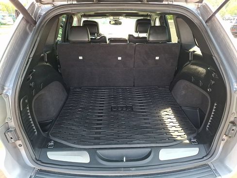 Used 2018 Jeep Grand Cherokee Limited AWD/4WD image 29