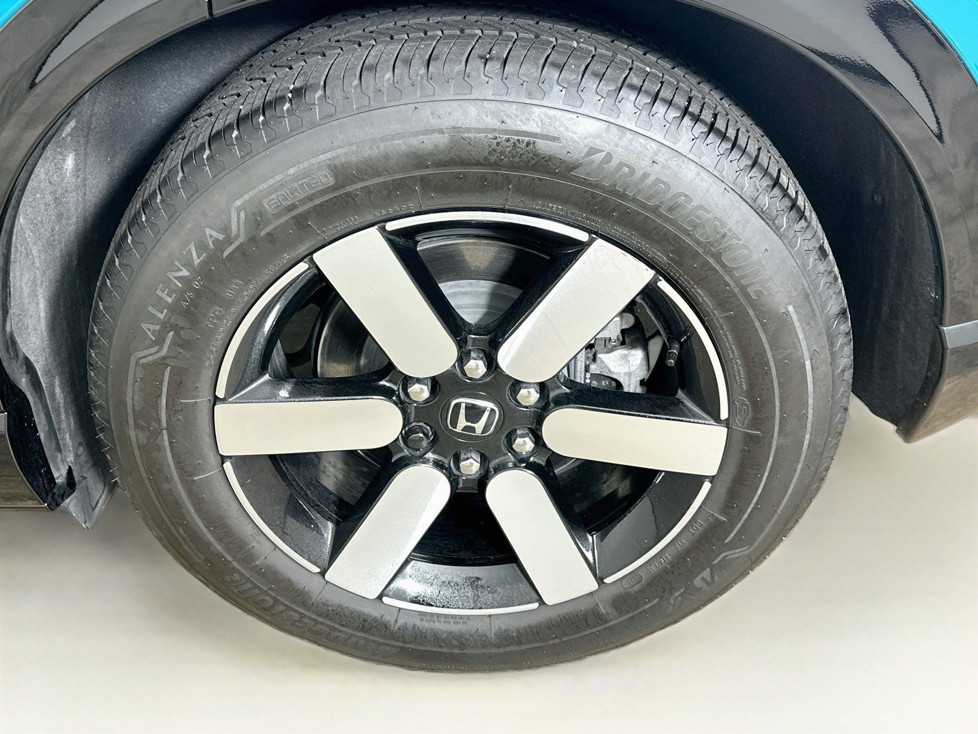 Used 2025 Honda Prologue Touring image 11