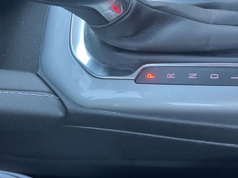 Used 2024 Chevrolet Blazer LT image 30