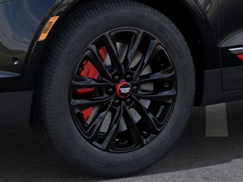 New 2026 Cadillac XT5 Sportv w/ LPO, Red Accent Package image 40