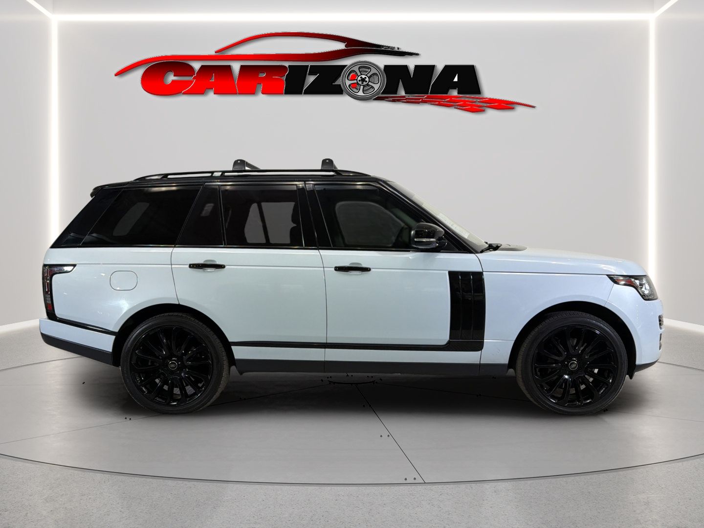 Used 2017 Land Rover Range Rover Supercharged AWD/4WD image 5
