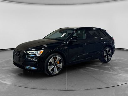 Used 2022 Audi e-tron Premium Plus w/ Premium Plus Package