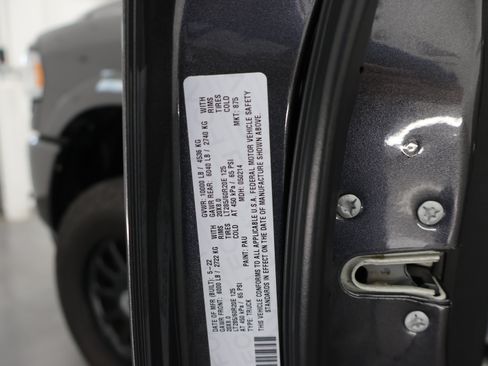Used 2022 RAM 2500 Laramie AWD/4WD image 72