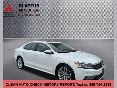 Used 2018 Volkswagen Passat 2.0T SE