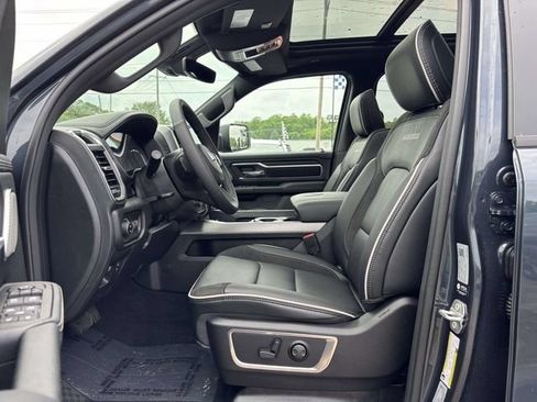 New 2026 RAM 1500 Laramie AWD/4WD image 5