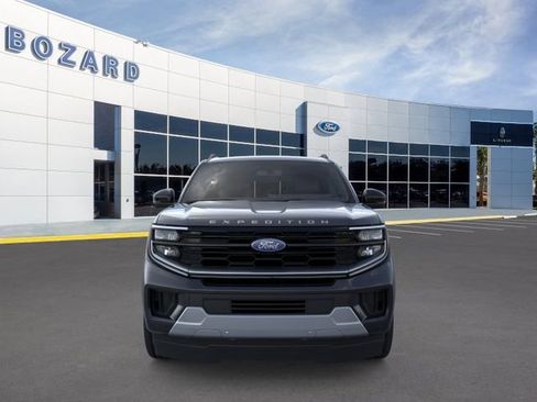 New 2026 Ford Expedition Platinum w/ Driver's Package AWD/4WD image 8