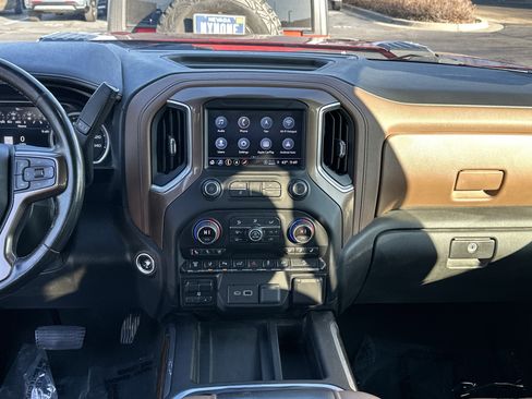 Used 2021 Chevrolet Silverado 2500 High Country w/ Z71 Off-Road Package image 29