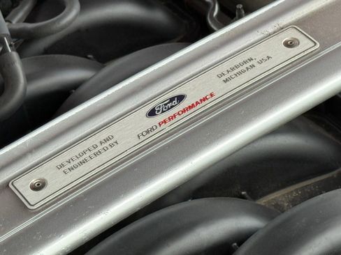 Used 2016 Ford Mustang Shelby GT350 w/ Technology Package image 37