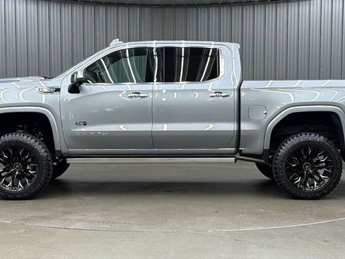 Used 2026 GMC Sierra 1500 Denali AWD/4WD image 2