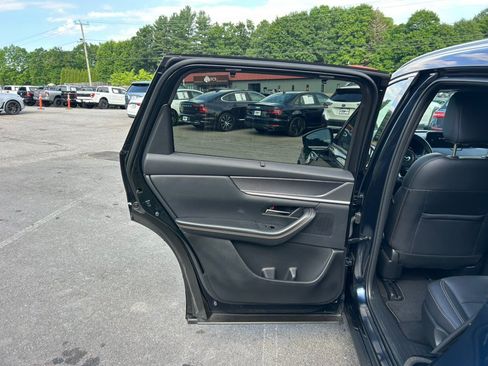 Used 2024 MAZDA CX-90 Plug-In Hybrid w/ Premium Plus AWD/4WD image 19