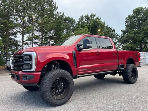 Used 2025 Ford F250 Platinum AWD/4WD image 13