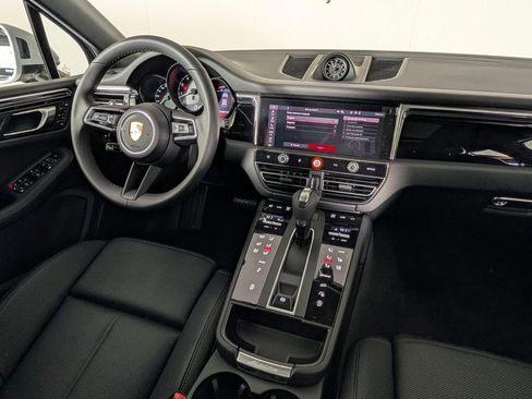 New 2026 Porsche Macan S image 22
