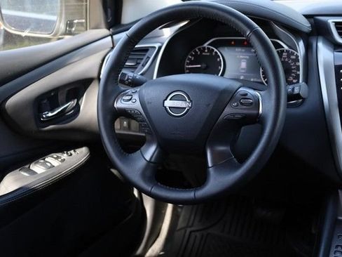 Certified 2024 Nissan Murano SV w/ SV Midnight Edition Package AWD/4WD image 23
