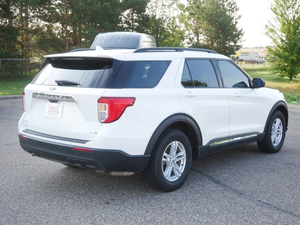 Used 2020 Ford Explorer XLT AWD/4WD image 5
