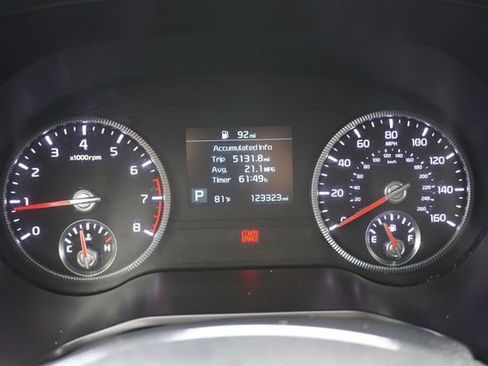 Used 2020 Kia Telluride S w/ S 8 Passenger Seating Package FWD image 11