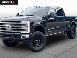 Used 2025 Ford F250 Platinum w/ Platinum Plus Package AWD/4WD video 1