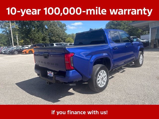 Used 2025 Toyota Tacoma SR5 AWD/4WD image 18