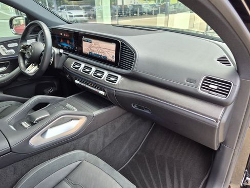 Used 2025 Mercedes-Benz GLE 53 AMG 4MATIC Coupe image 25