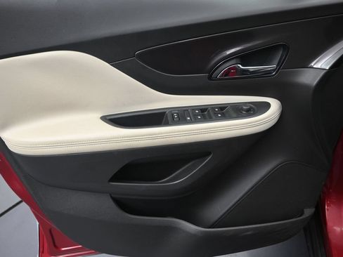 Used 2019 Buick Encore Preferred FWD image 11