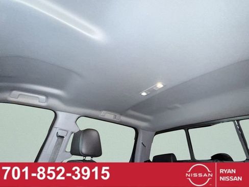 Used 2018 Chevrolet Silverado 1500 LTZ image 40