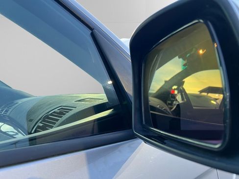 Used 2005 BMW X5 3.0i image 12