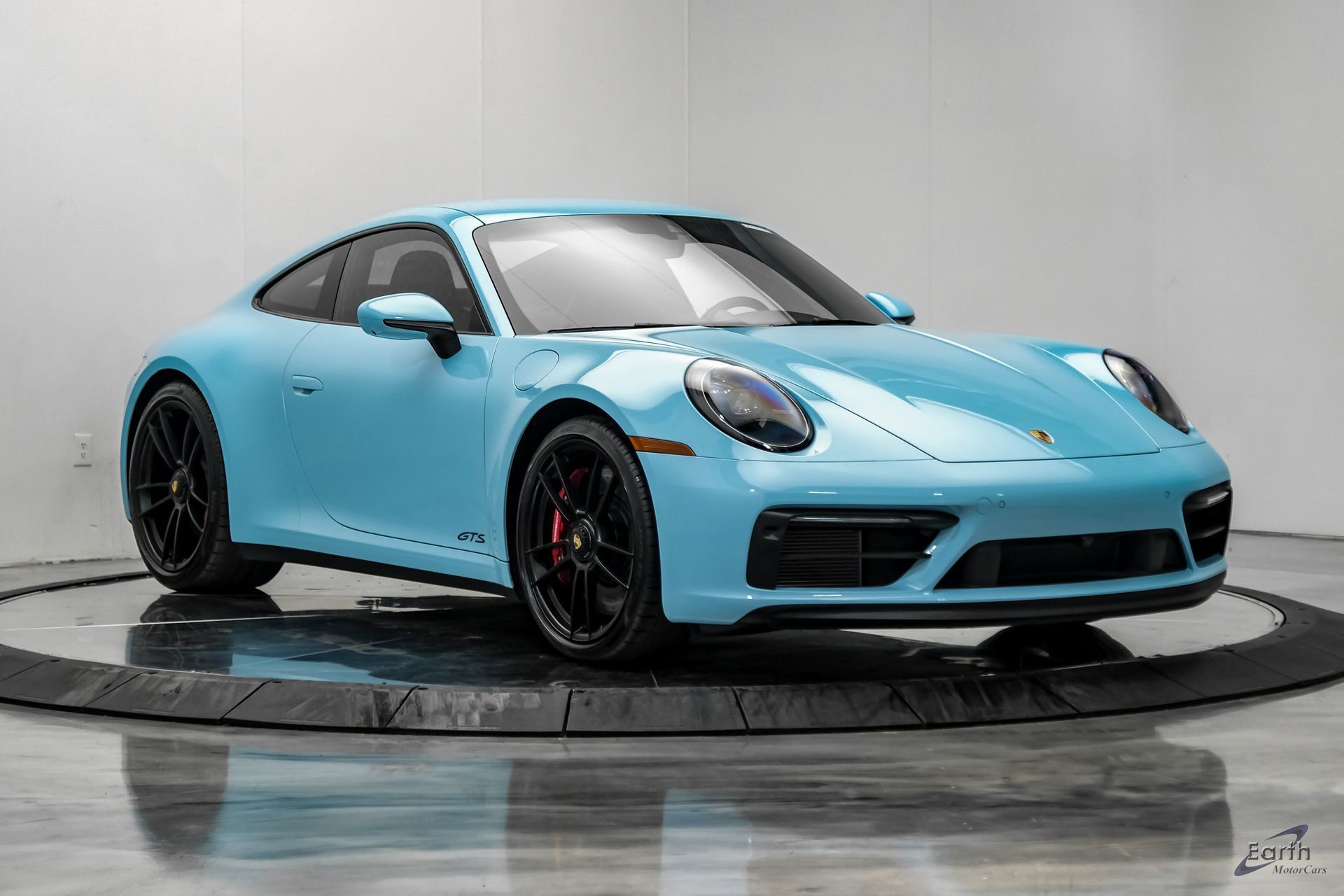 Used 2024 Porsche 911 Carrera GTS RWD image 23