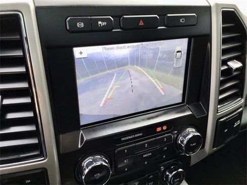 Used 2019 Ford F250 Lariat w/ Lariat Ultimate Package image 2