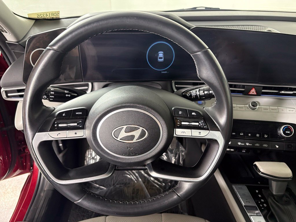 Used 2024 Hyundai Elantra Limited FWD image 23