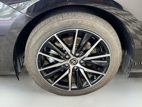 Used 2024 Toyota Camry SE FWD image 14