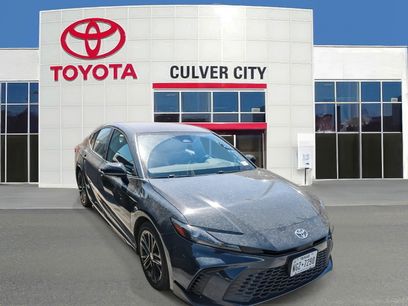 Used 2025 Toyota Camry SE