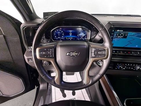 Used 2024 Chevrolet Silverado 3500 High Country w/ Technology Package image 11