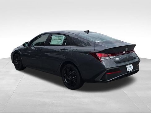 New 2026 Hyundai Elantra Sport FWD image 6