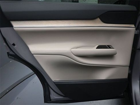 New 2026 Volvo EX90 Plus image 21