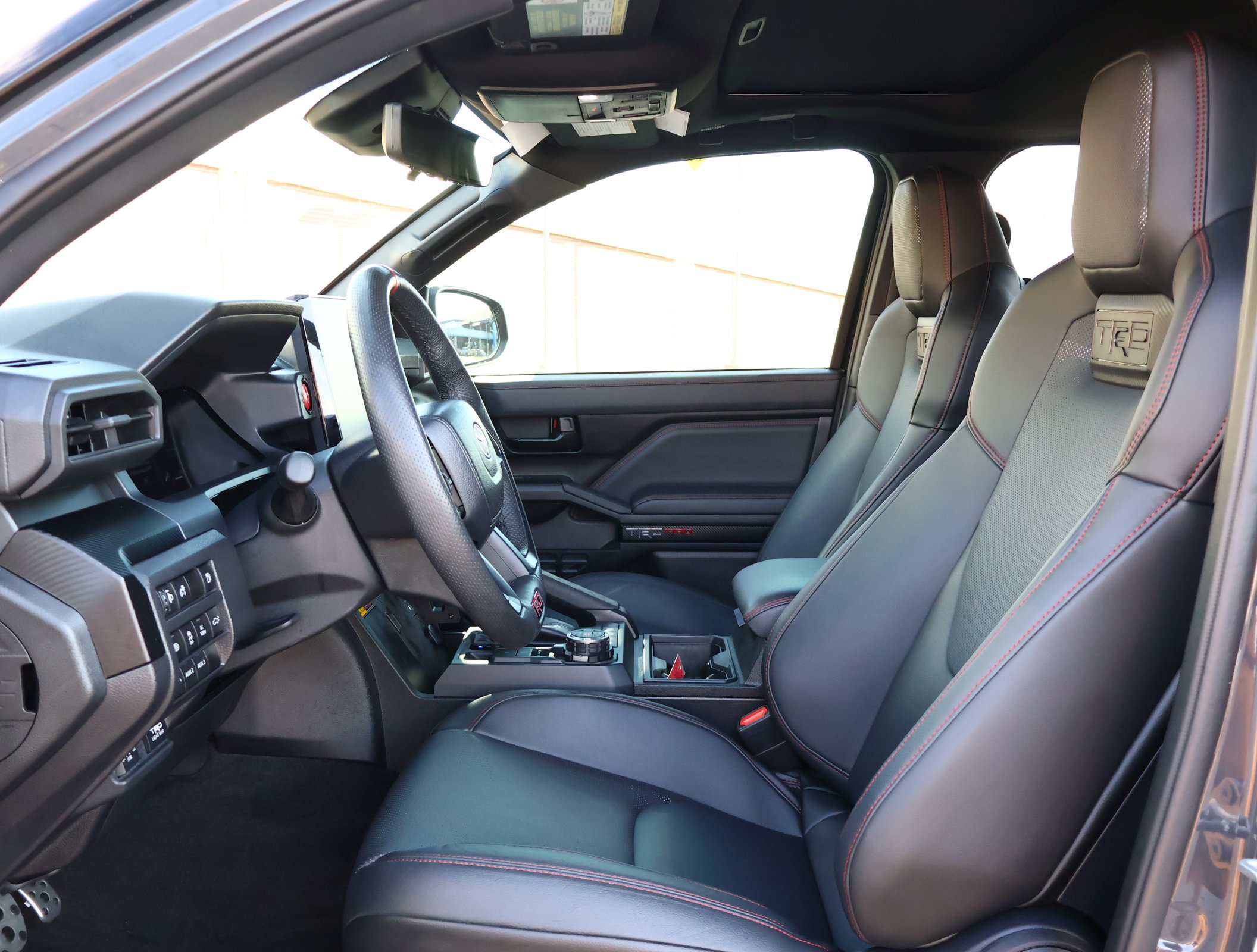 Used 2024 Toyota Tacoma TRD Pro AWD/4WD image 10